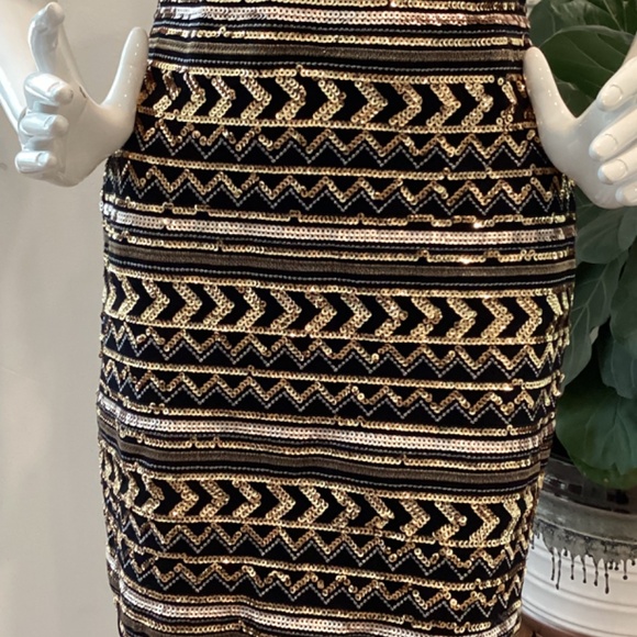 NWT GIANNI BINI GB BLACK AND GOLD SEQUENCE EMBELLISHED COCKTAIL DRESS SZ M - Picture 10 of 16